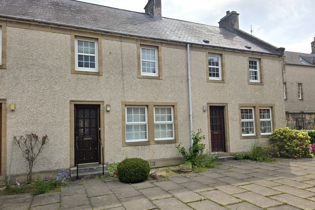 2 bed property, in Masonic Close, £110,000