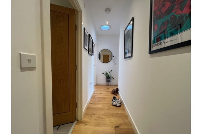 1 bed property, in 57 Bethel Street, £150,000