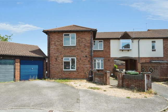 4 bed property, in Burcote Drive, £350,000