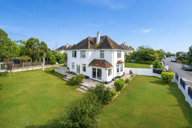 5 bed property, in Langdon Lane, £935,000
