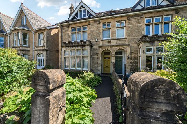 4 bed property, in Wellsway, £650,000
