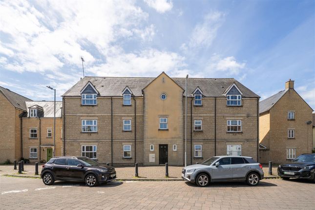 1 bed property, in Freestone Way, £150,000