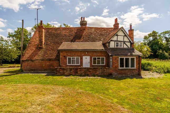 4 bed property, in Grazeley, £1,000,000