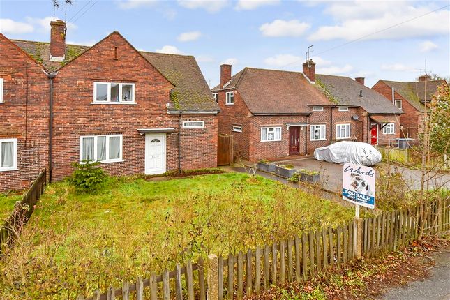 3 bed property, in Sturry Road, £230,000