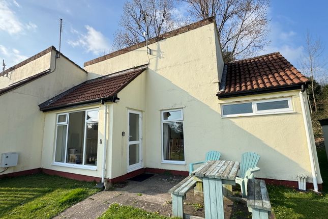 3 bed property, in Manorcombe Bungalows, £70,000