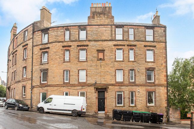 1 bed property, in 42/11 Stewart Terrace, £160,000