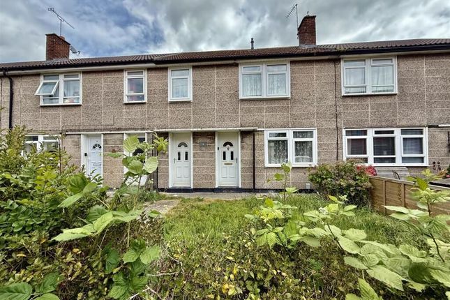 3 bed property, in Grantley Close, £140,000