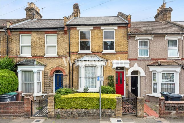 3 bed property, in Bruce Castle Road, £600,000