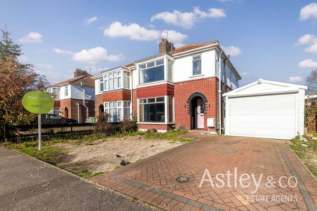 3 bed property, in Neville Road, £265,000