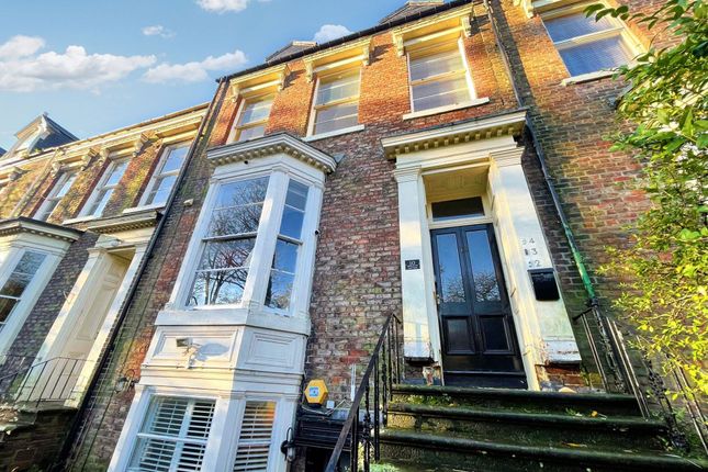 2 bed property, in Park Place West, £55,000