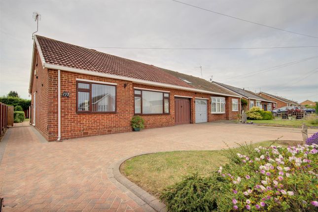 2 bed property, in Well Lane, £215,000