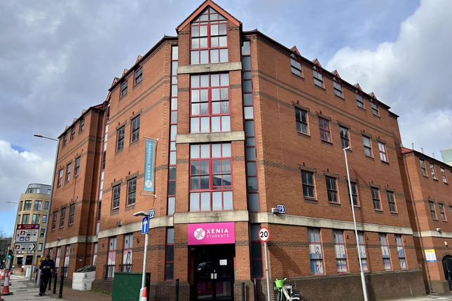 Studio, in Avalon Court, £35,000