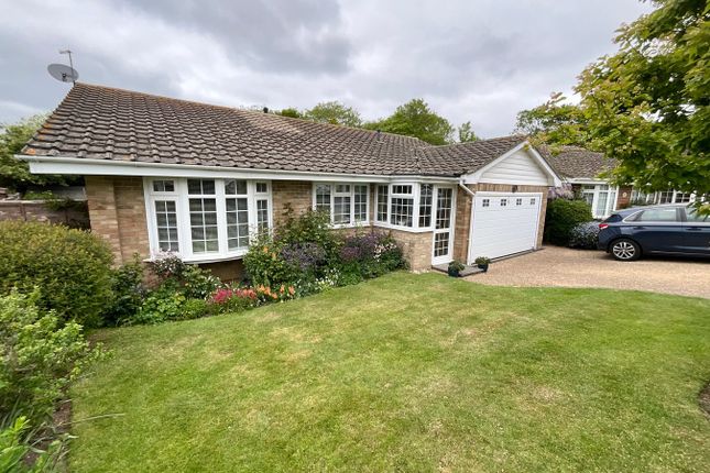 4 bed property, in Effingham Drive, £725,000