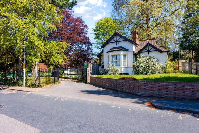 2 bed property, in Bradbourne Park Road, £600,000