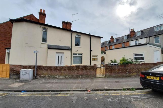 4 bed property, in Gower Street, £400,000