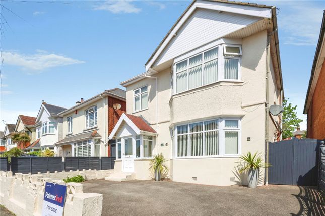 4 bed property, in Maxwell Road, £500,000