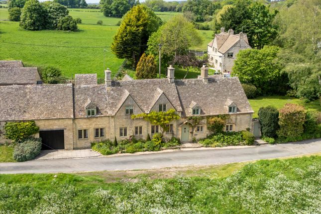 4 bed property, in Little Barrington, £1,750,000