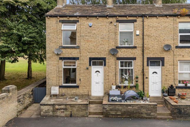 1 bed property, in Dyson Street, £119,950