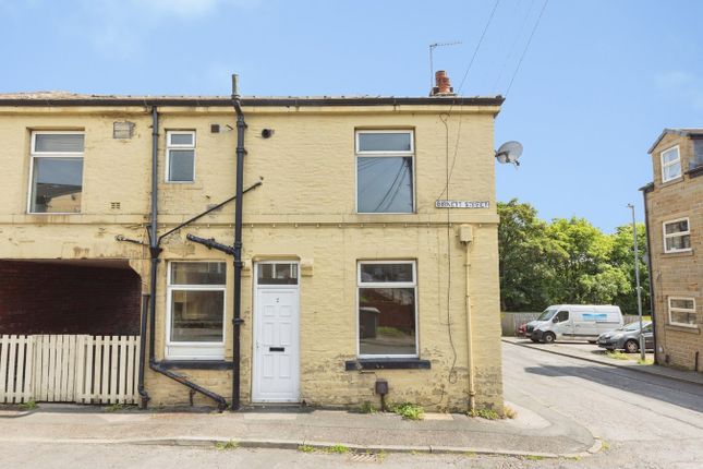 3 bed property, in Birkett Street, £100,000