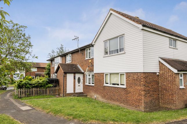 2 bed property, in Bushbarns, £375,000