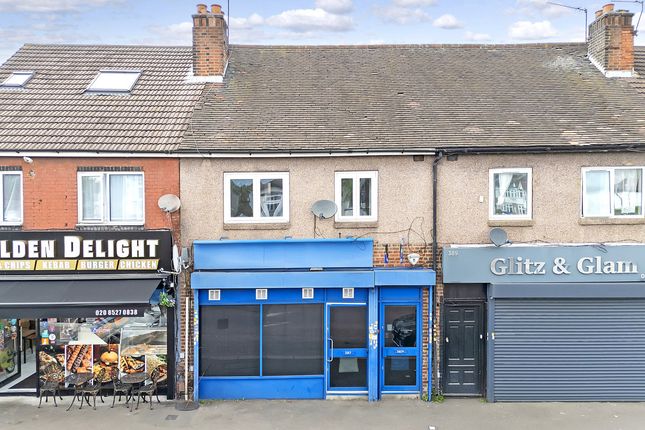 5 bed property, in Hale End Road, £500,000