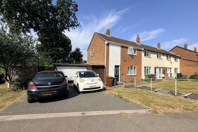 2 bed property, in Barnet Road, £439,995
