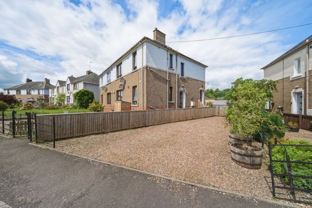 3 bed property, in 7, £64,000