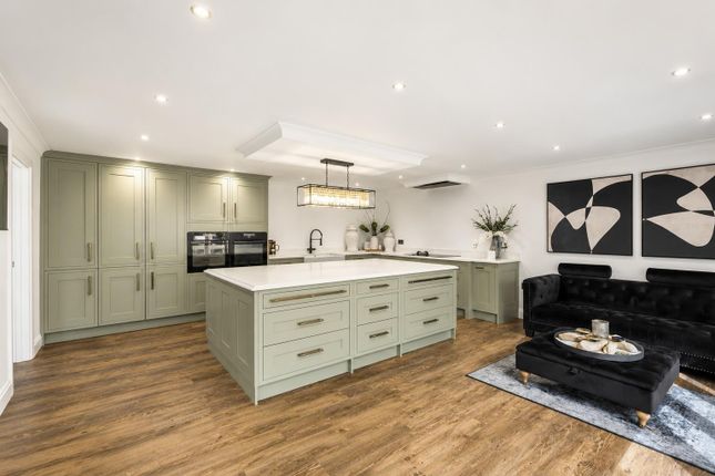 4 bed property, in The Old Dairy, £1,295,000