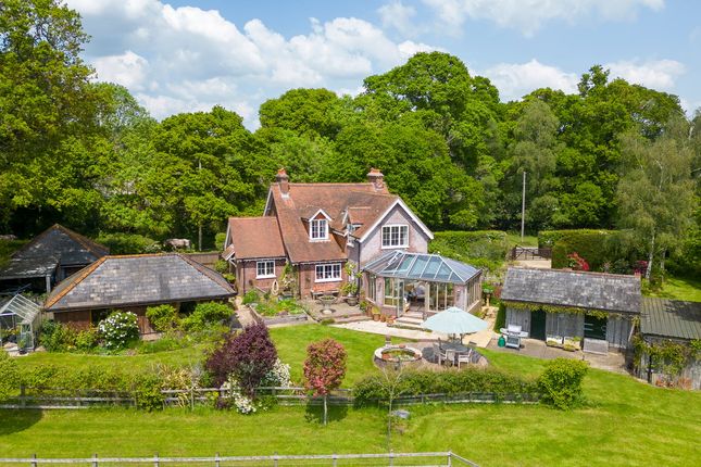 4 bed property, in Brook, £1,495,000