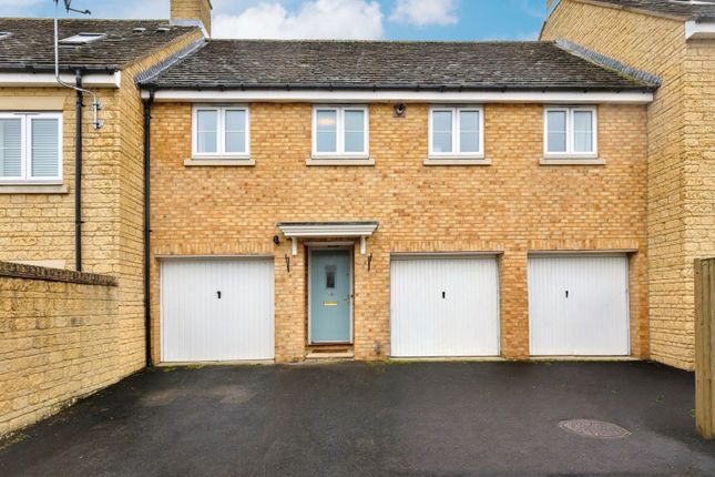 1 bed property, in 10 Park View Road, £220,000