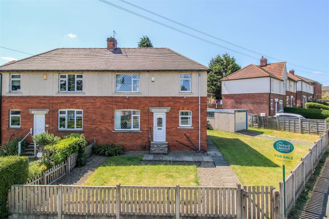 3 bed property, in Broadway, £175,000