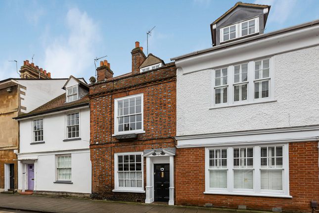 2 bed property, in East St. Helen Street, £425,000