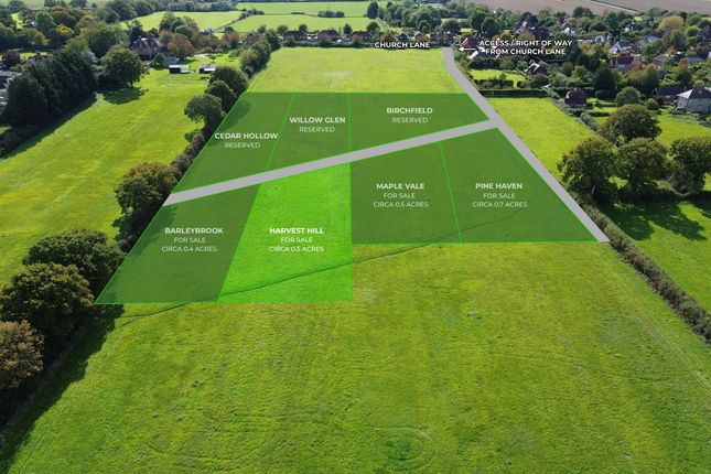 Land, in Harvest Hill, £15,000