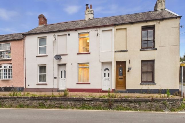 2 bed property, in West Street, £170,000