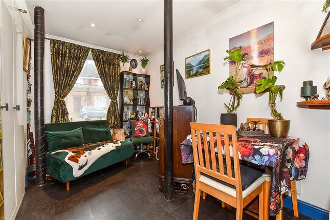 Studio, in Clifton Road, £140,000