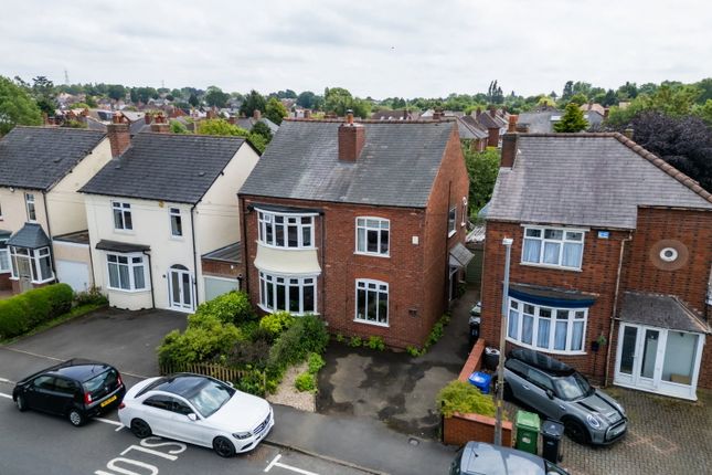 3 bed property, in Springfield Road, £365,000