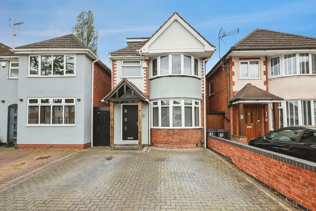 4 bed property, in Benedon Road, £350,000