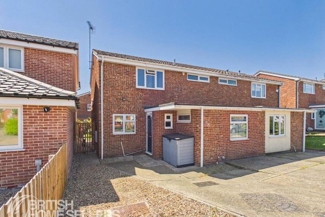 3 bed property, in Churchill Avenue, £360,000