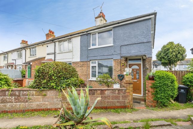 3 bed property, in Westloats Gardens, £280,000