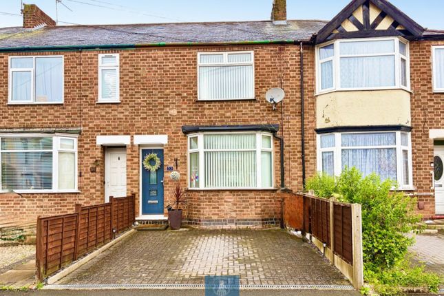 2 bed property, in Capmartin Road, £170,000