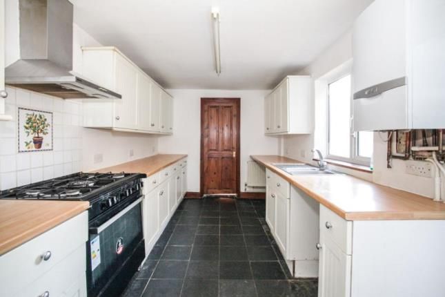 3 bed property, in Kingston Road, £292,000