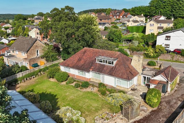 5 bed property, in Joyford Hill, £585,000