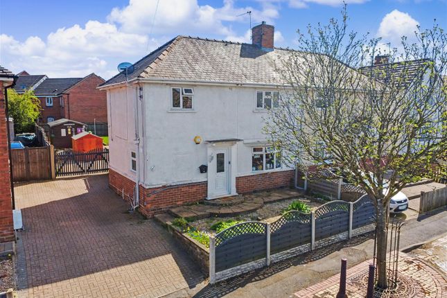 3 bed property, in Boweswell Road, £170,000