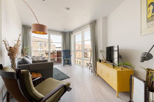 2 bed property, in Copper Street, £588,000