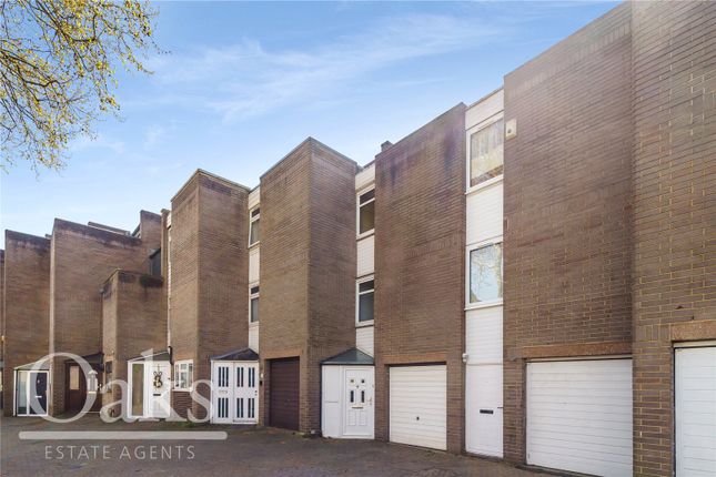 3 bed property, in Coburg Crescent, £500,000