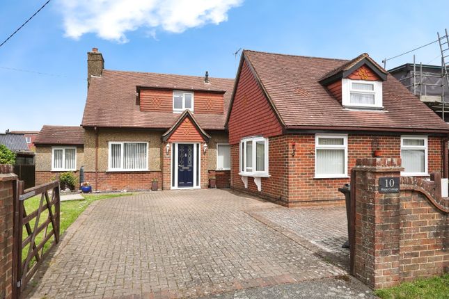 6 bed property, in The Drove, £700,000
