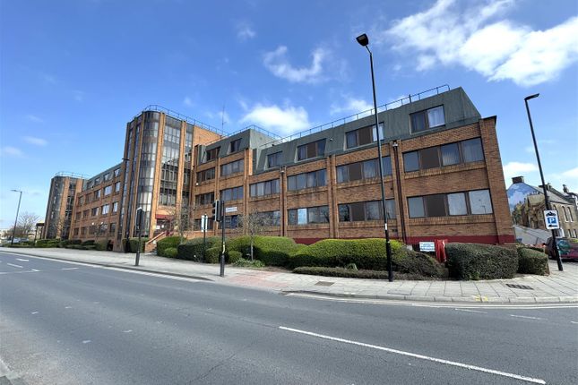 2 bed property, in 57 Priestgate, £119,500