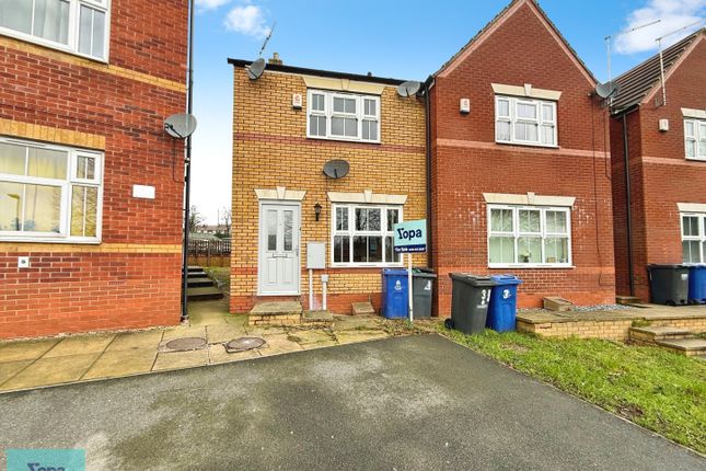 1 bed property, in Stonegate Mews, £115,000