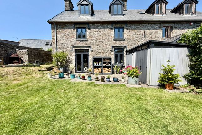 3 bed property, in Argoed, £450,000