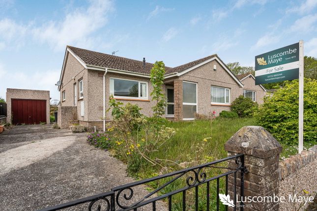 3 bed property, in Elm Tree Park, £325,000
